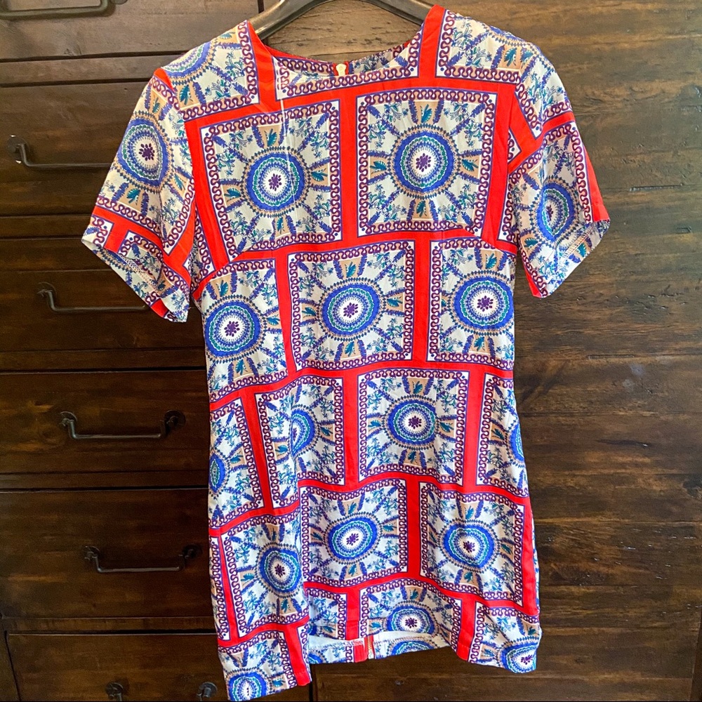 Satin Mandala Design Short-Sleeve Mini Dress